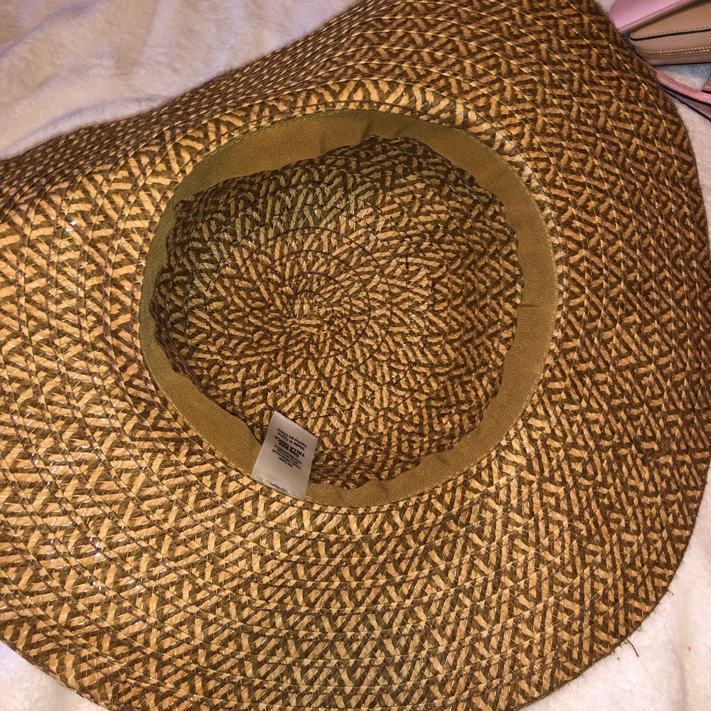 Sun Hat - Picture 2 of 3